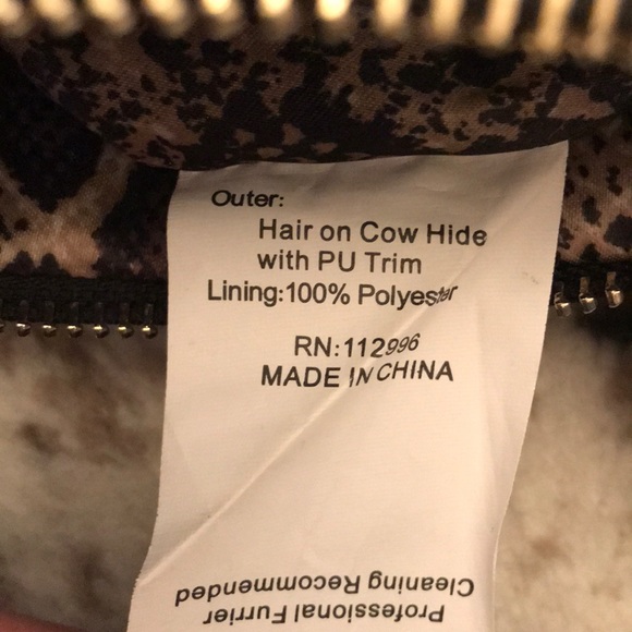 🌼 Aqua Madonna 🌼 leopard crossbody bag. - Picture 7 of 7